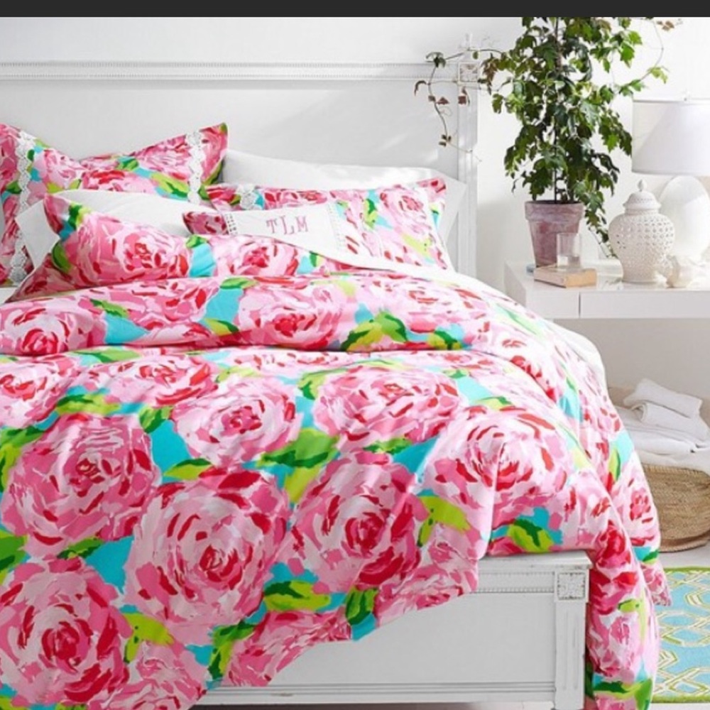 Lilly Pulitzer Garnet Hill First Impressions Queen